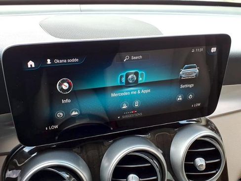 Used 2021 Mercedes-Benz GLC 300 image 28