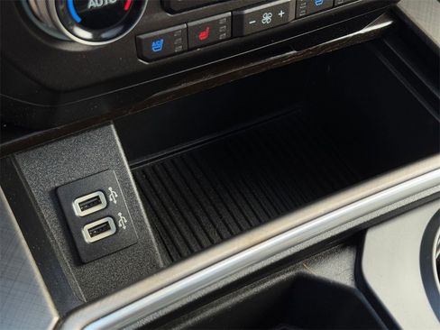 Used 2019 Ford F350 Limited image 37