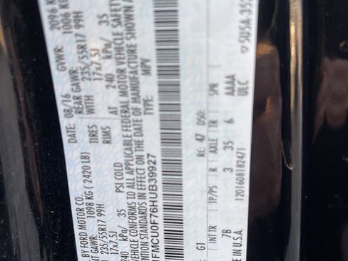 Used 2017 Ford Escape S image 21