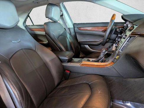 Used 2010 Cadillac CTS Luxury image 20