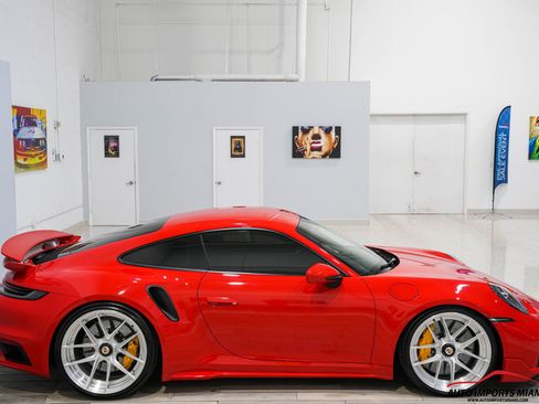 Used 2021 Porsche 911 Turbo S image 27
