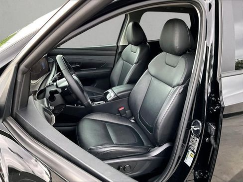 Used 2025 Hyundai Tucson SEL FWD image 27