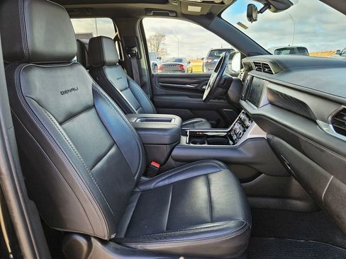 Used 2021 GMC Yukon Denali w/ Denali Ultimate Package image 39