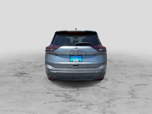 Used 2024 Nissan Rogue S AWD/4WD image 7