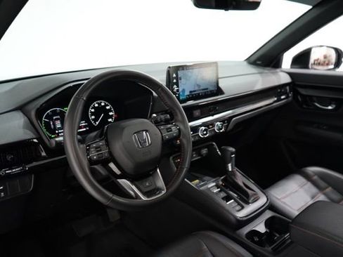 Used 2024 Honda CR-V Sport Touring image 13