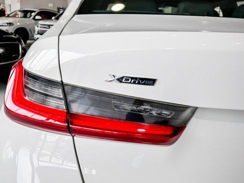 Used 2019 BMW 330i xDrive Sedan w/ Convenience Package image 45