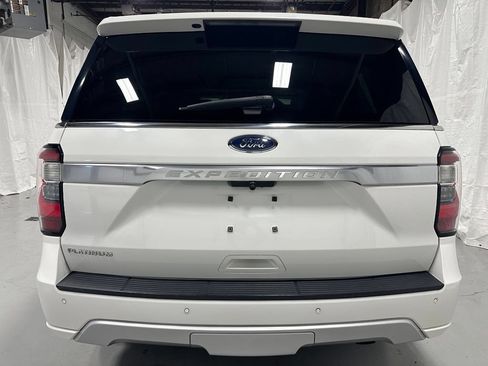 Used 2021 Ford Expedition Platinum AWD/4WD image 6