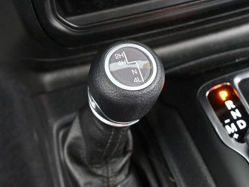 Used 2023 Jeep Wrangler Sport AWD/4WD image 24
