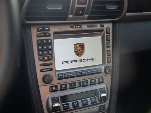 Used 2006 Porsche 911 Carrera 4 image 40