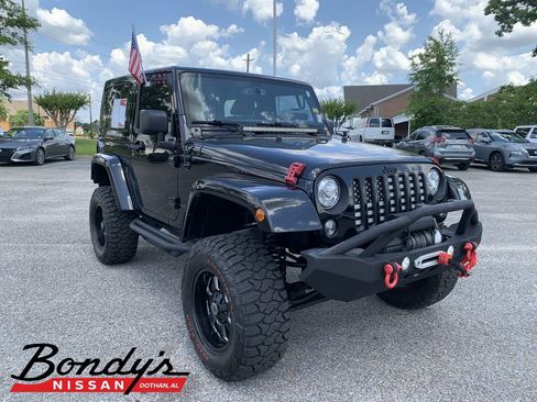 Used 2017 Jeep Wrangler Sahara AWD/4WD image 1