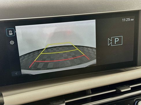 Used 2025 Hyundai Tucson SEL FWD image 22