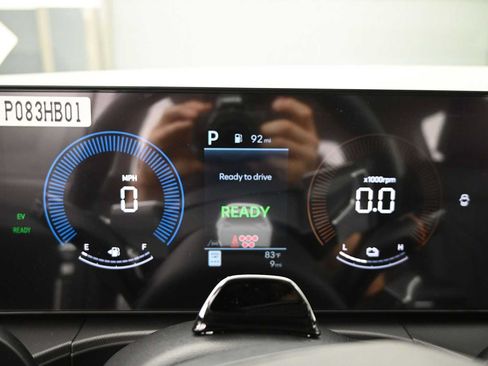 New 2026 Hyundai Santa Fe SEL FWD image 17