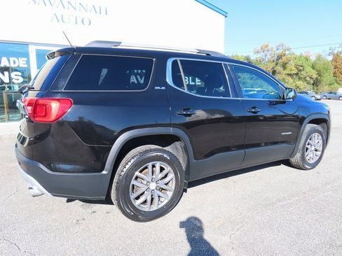 Used 2017 GMC Acadia SLE image 9