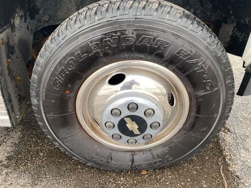 Used 1996 Chevrolet Silverado 3500 4x4 Extended Cab image 26