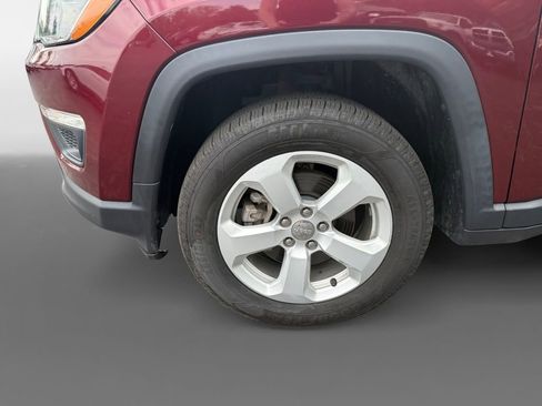Used 2021 Jeep Compass Latitude w/ Sun and Sound Group AWD/4WD image 14