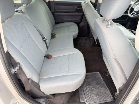 Used 2017 RAM 1500 Express w/ Express Value Package image 26