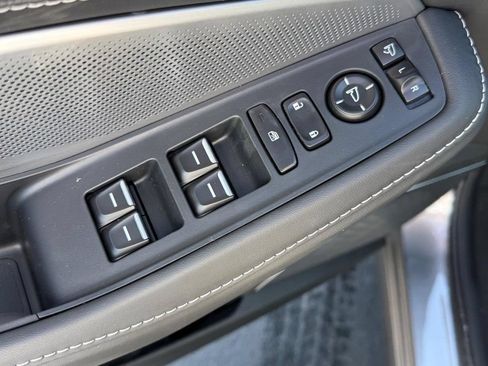 Certified 2026 Acura MDX w/ Advance Package AWD/4WD image 11