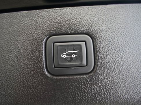 Used 2024 Chevrolet Blazer LT w/ Convenience Package FWD image 37