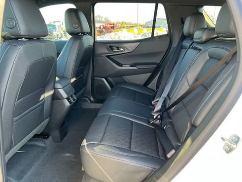 New 2026 Chevrolet Equinox LT w/ Convenience Package II image 5