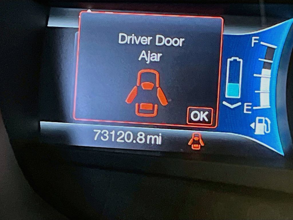 Used 2015 Ford Fusion Titanium FWD image 12