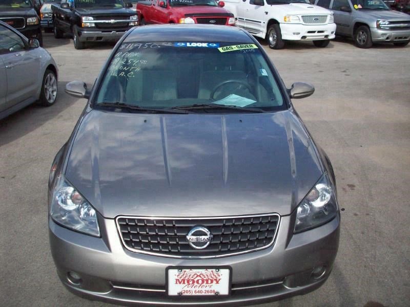 Used 2005 Nissan Altima 2.5 S w/ (S02) Side Airbags Pkg FWD image 8