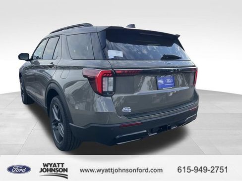 New 2026 Ford Explorer ST-Line w/ ST-Line Street Pack image 5