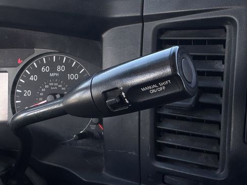 Used 2020 Nissan NV 2500 SV RWD image 18