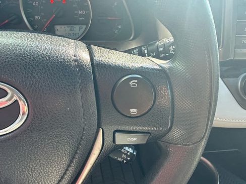 Used 2013 Toyota RAV4 XLE AWD/4WD image 11