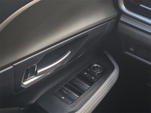 Certified 2024 Toyota Grand Highlander XLE image 28