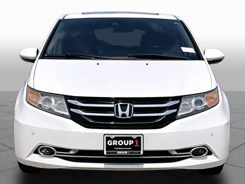 Used 2014 Honda Odyssey Touring image 3