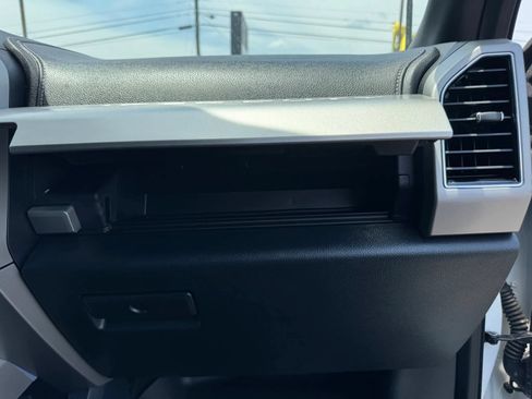 Used 2022 Ford F250 Lariat w/ Lariat Value Package AWD/4WD image 63