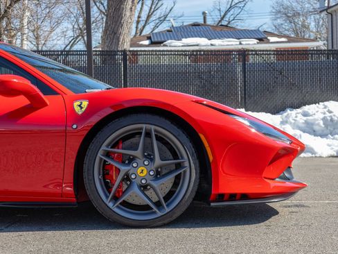 Used 2020 Ferrari F8 Tributo image 24