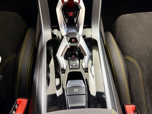 Used 2018 Lamborghini Huracan LP 580-2 RWD image 20