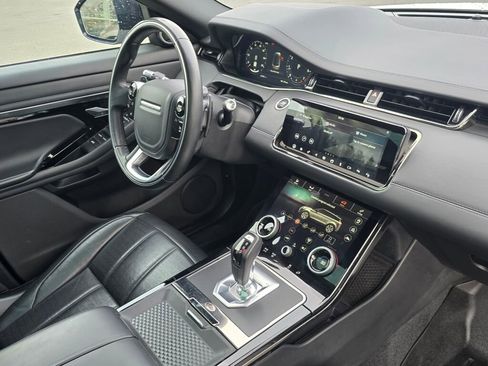 Used 2020 Land Rover Range Rover Evoque R-Dynamic SE image 11