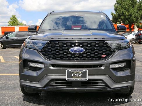 Used 2020 Ford Explorer ST w/ ST Street Pack AWD/4WD image 13