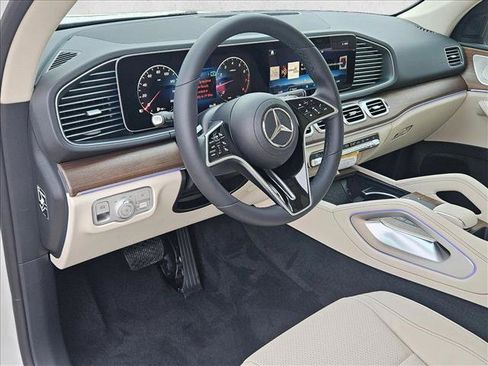 New 2026 Mercedes-Benz GLE 350 4MATIC image 9