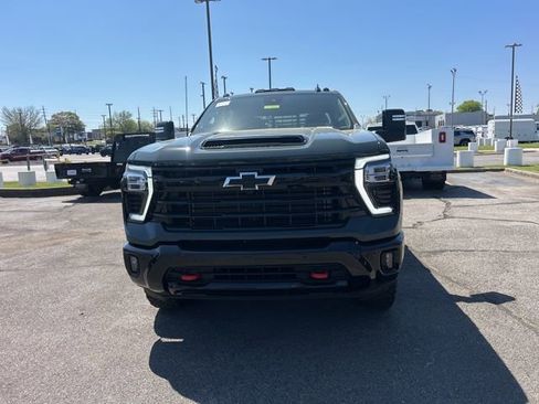 New 2026 Chevrolet Silverado 2500 LTZ image 8