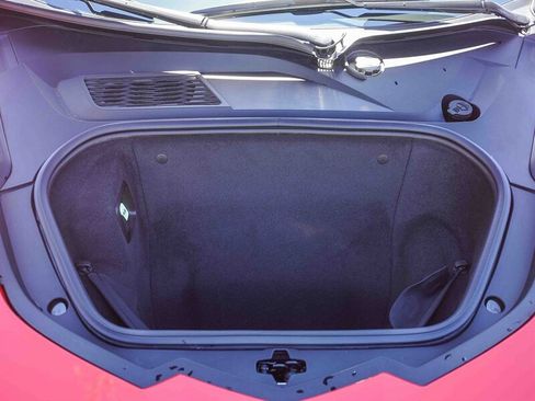 Used 2020 Chevrolet Corvette Stingray Premium Cpe w/ 3LT Preferred Equipment Group image 28