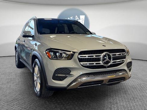 Used 2024 Mercedes-Benz GLE 350 4MATIC image 1