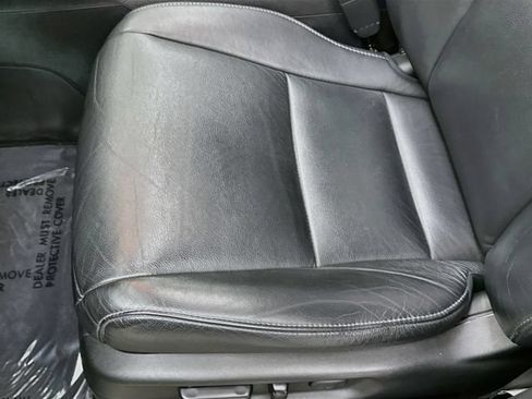 Used 2018 Honda Pilot Touring image 21