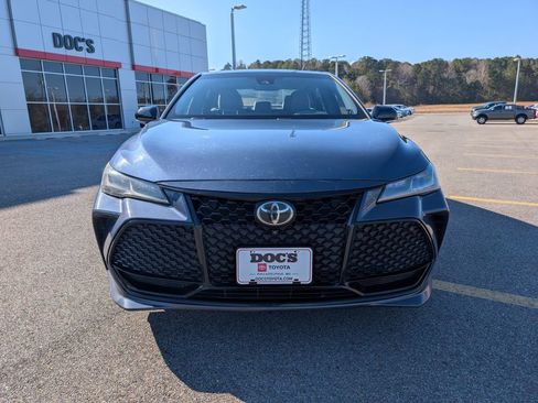 Used 2019 Toyota Avalon Touring w/ Advanced Safety Package image 8