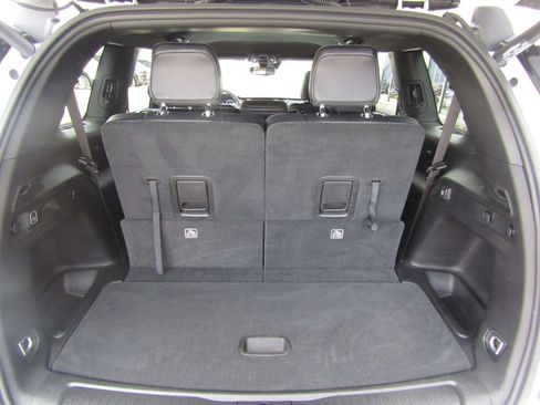 Used 2024 Jeep Grand Cherokee L Laredo image 36