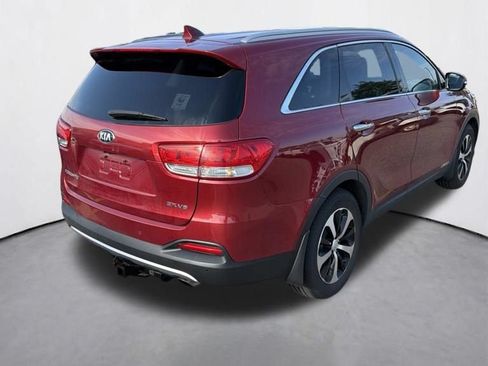 Used 2016 Kia Sorento EX AWD/4WD image 3