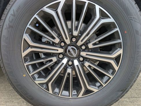 New 2026 Nissan Armada SL RWD image 6