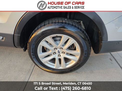 Used 2019 Ford Explorer XLT w/ Equipment Group 202A image 20