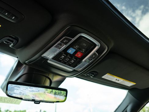 New 2026 RAM 3500 Laramie AWD/4WD image 49