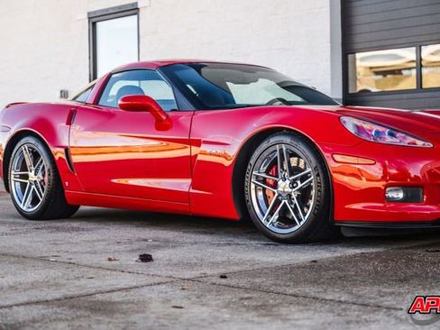 Used 2009 Chevrolet Corvette Z06 w/ Preferred Equipment Group image 61