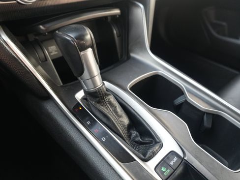 Used 2019 Honda Accord Sport image 33