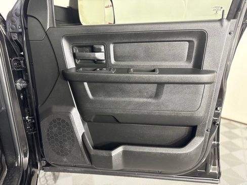 Used 2022 RAM 2500 Tradesman w/ Chrome Appearance Group AWD/4WD image 38