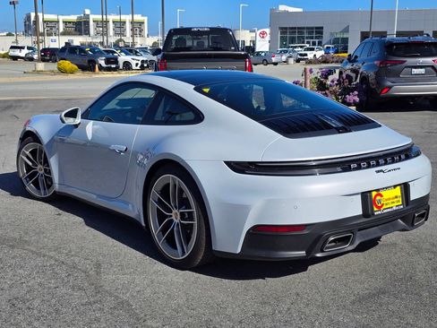 Used 2025 Porsche 911 Carrera w/ Premium Package RWD image 3